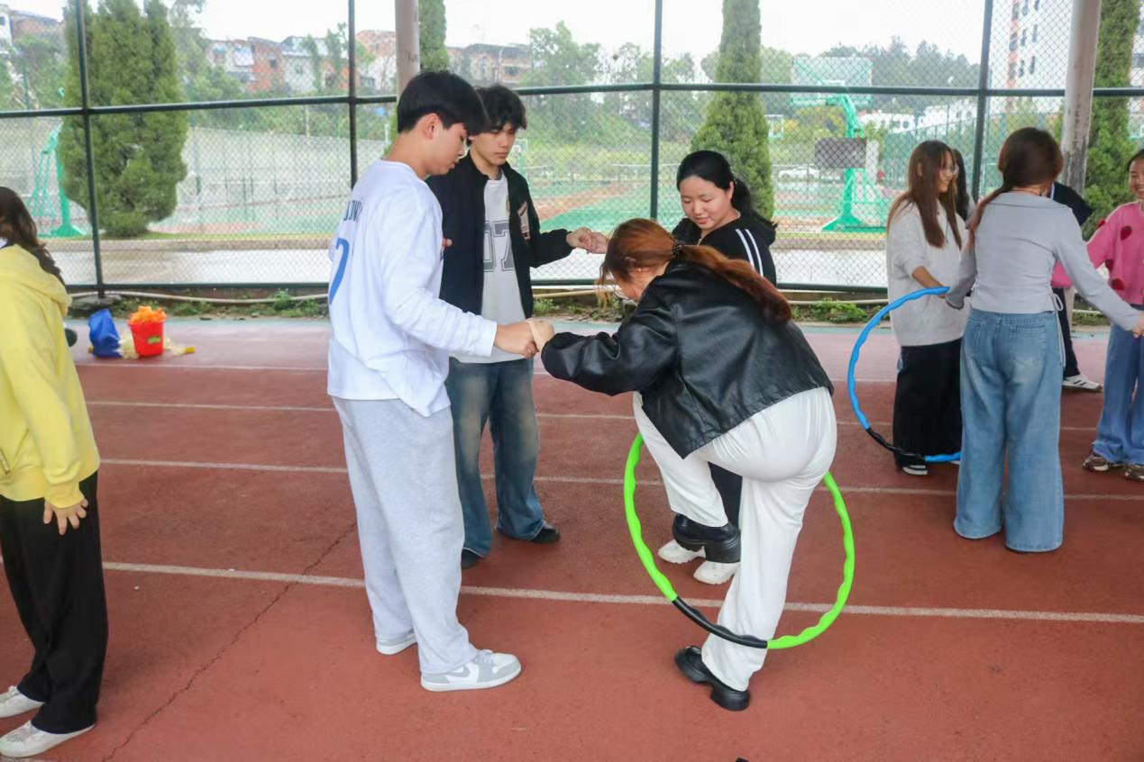 公司举办第五届趣味运动会