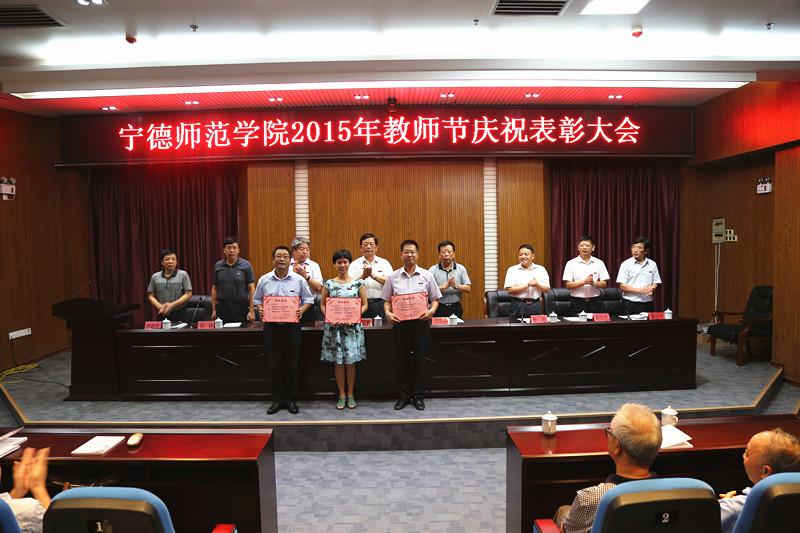 图片1_副本.jpg 图片1_副本.jpg